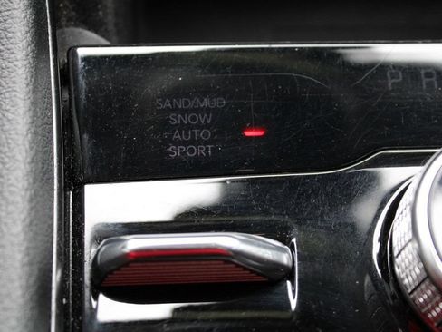 Used 2021 Jeep Grand Cherokee L Limited w/ Luxury Tech Group II AWD/4WD image 23