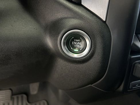 Used 2019 GMC Sierra 1500 SLE w/ SLE Value Package image 49