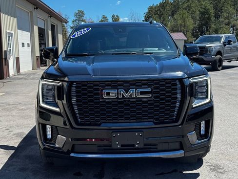 Used 2023 GMC Yukon Denali Ultimate AWD/4WD image 9