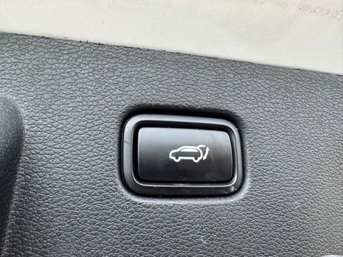 Used 2023 Kia Sportage X-Line w/ X-Line Premium Package image 10