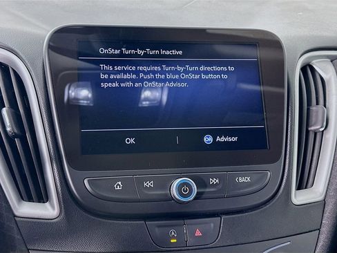 Used 2024 Chevrolet Malibu LT image 19