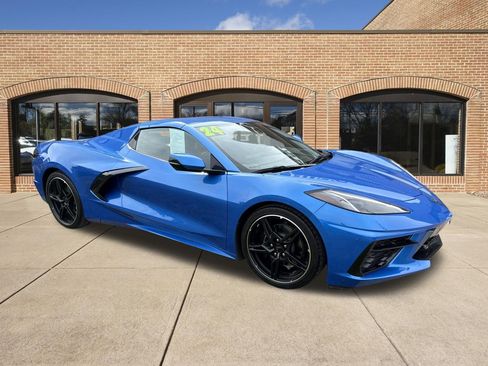 Used 2024 Chevrolet Corvette Stingray Preferred Conv w/ 2LT RWD image 1