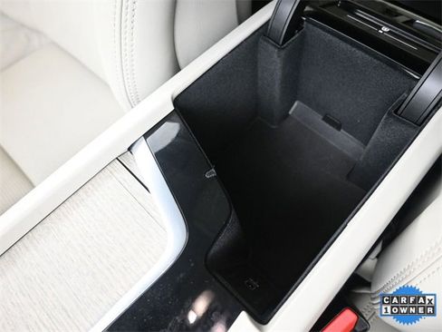 Used 2022 Volvo XC60 B6 Inscription w/ Advanced Package image 9
