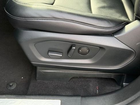 Certified 2023 Ford Explorer Limited image 22