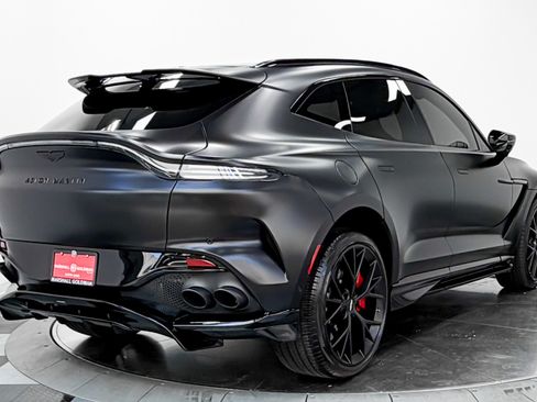 Used 2025 Aston Martin DBX 707 AWD/4WD image 9