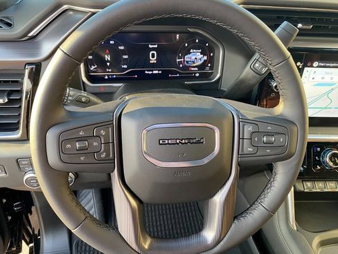 New 2025 GMC Sierra 2500 Denali Ultimate w/ Max Trailering Package image 30