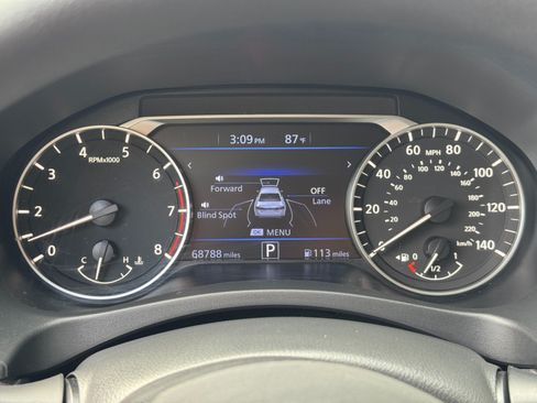 Used 2022 Nissan Altima 2.5 SV FWD image 17