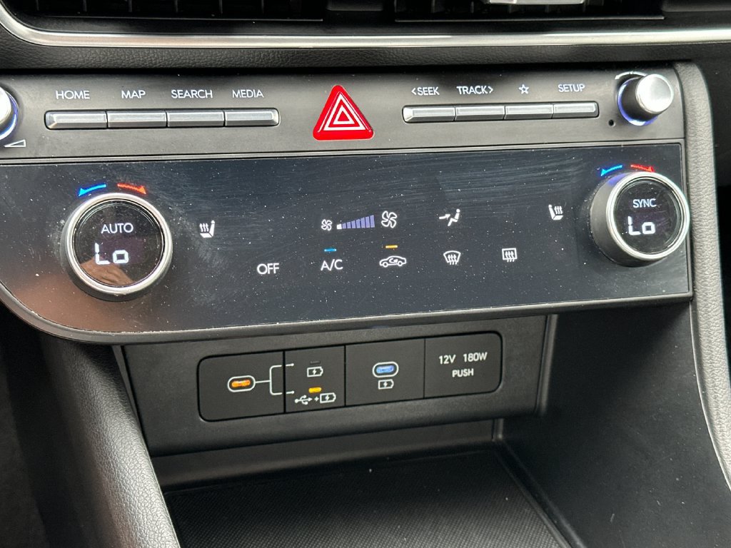 Used 2025 Hyundai Sonata SEL FWD image 18