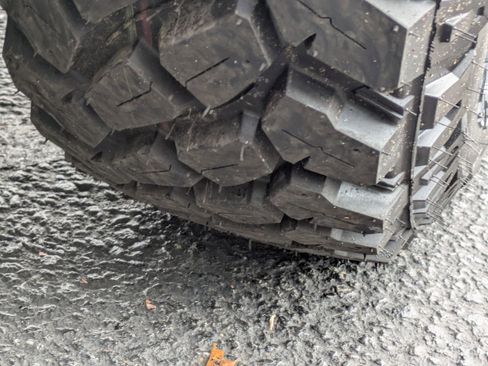 New 2026 Jeep Gladiator Sport image 12