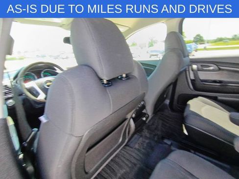 Used 2011 Chevrolet Traverse LT w/ Personal Connectivity Package FWD image 25