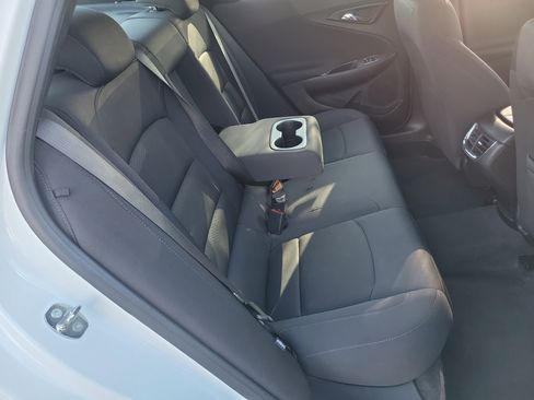 Used 2024 Chevrolet Malibu LT image 20