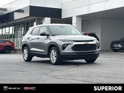 Used 2025 Chevrolet TrailBlazer LS w/ LS Convenience Package