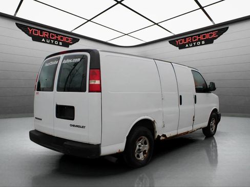 Used 2004 Chevrolet Express 1500 image 5