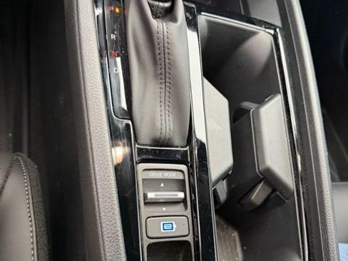 Used 2025 Honda Accord Sport image 13