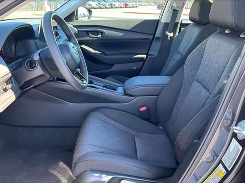 Used 2025 Honda Accord LX image 7