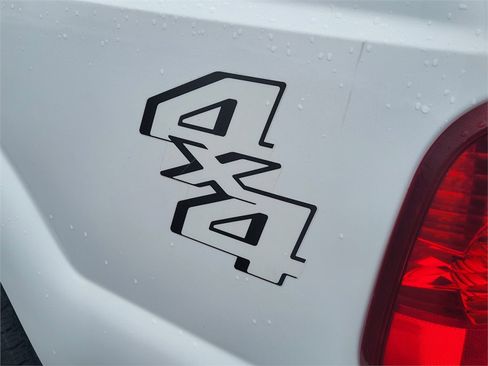 Used 2015 Ford F250 XL w/ Power Equipment Group image 4