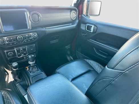 Certified 2021 Jeep Wrangler Unlimited Sahara image 22