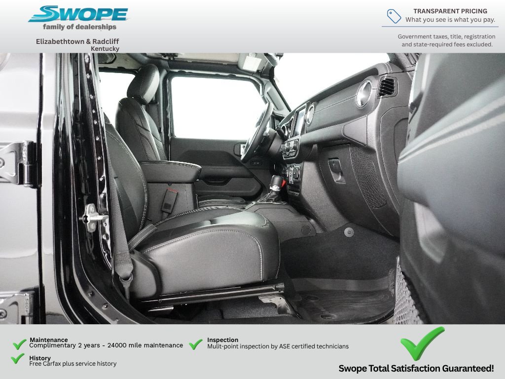 Used 2023 Jeep Wrangler Unlimited Sahara w/ Cold Weather Group AWD/4WD image 11