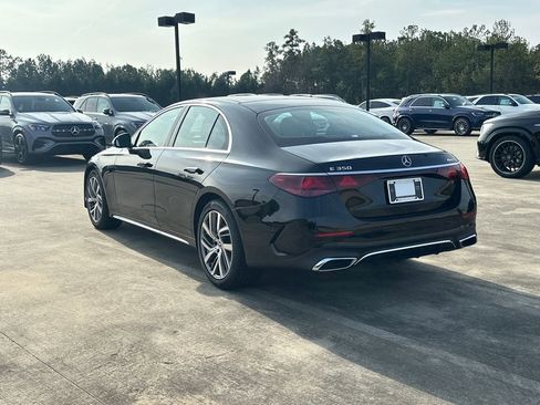 New 2026 Mercedes-Benz E 350 4MATIC Sedan image 5