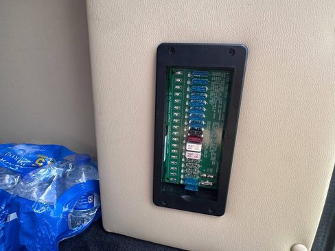 Used 2023 Mercedes-Benz Sprinter 3500 image 83