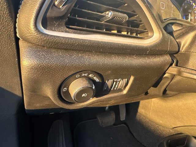 Used 2022 Chrysler Pacifica Touring-L w/ S Appearance Package FWD image 23