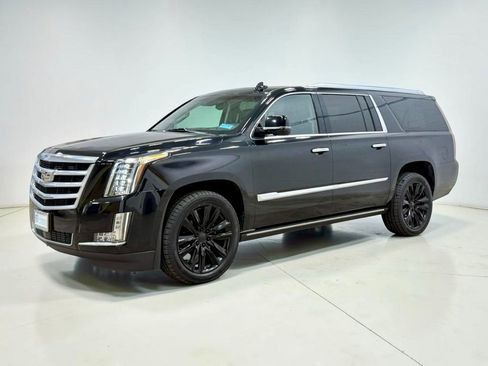 Used 2016 Cadillac Escalade ESV Premium AWD/4WD image 7