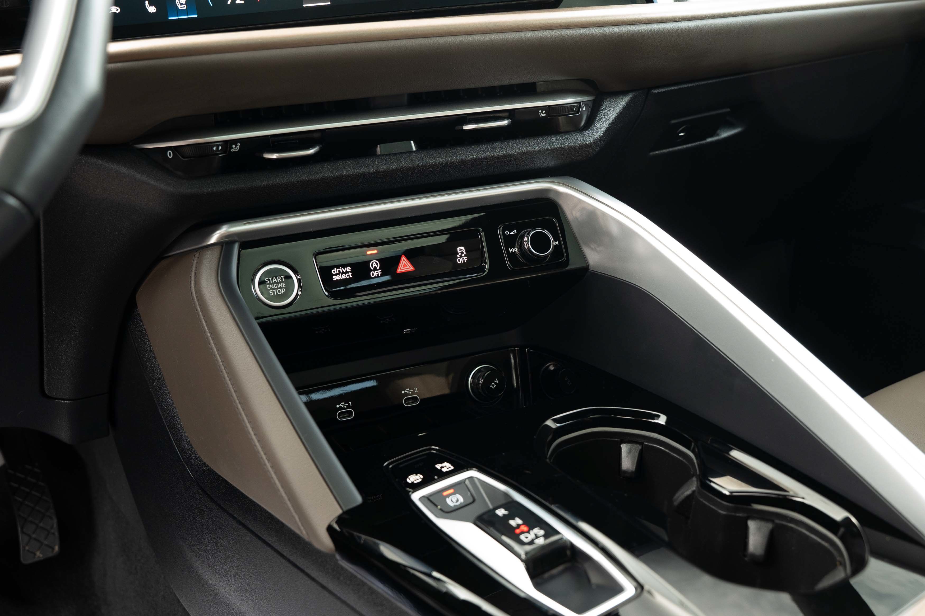 Certified 2025 Audi Q5 Premium w/ Premium Plus AWD/4WD image 13