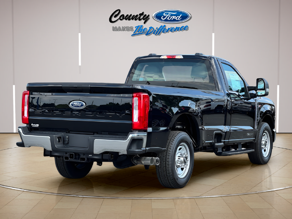 Used 2025 Ford F350 XL w/ XL Chrome Package RWD image 27