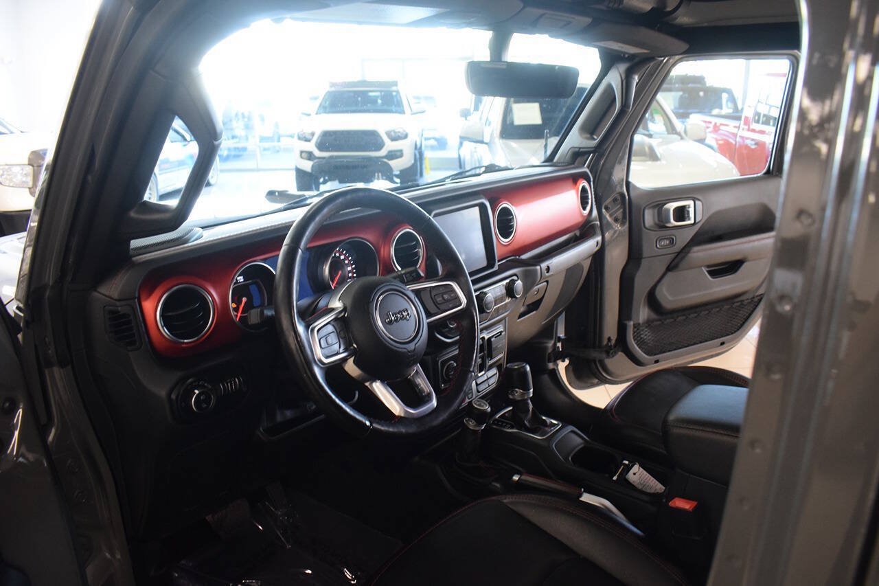 Used 2021 Jeep Gladiator Rubicon AWD/4WD image 23