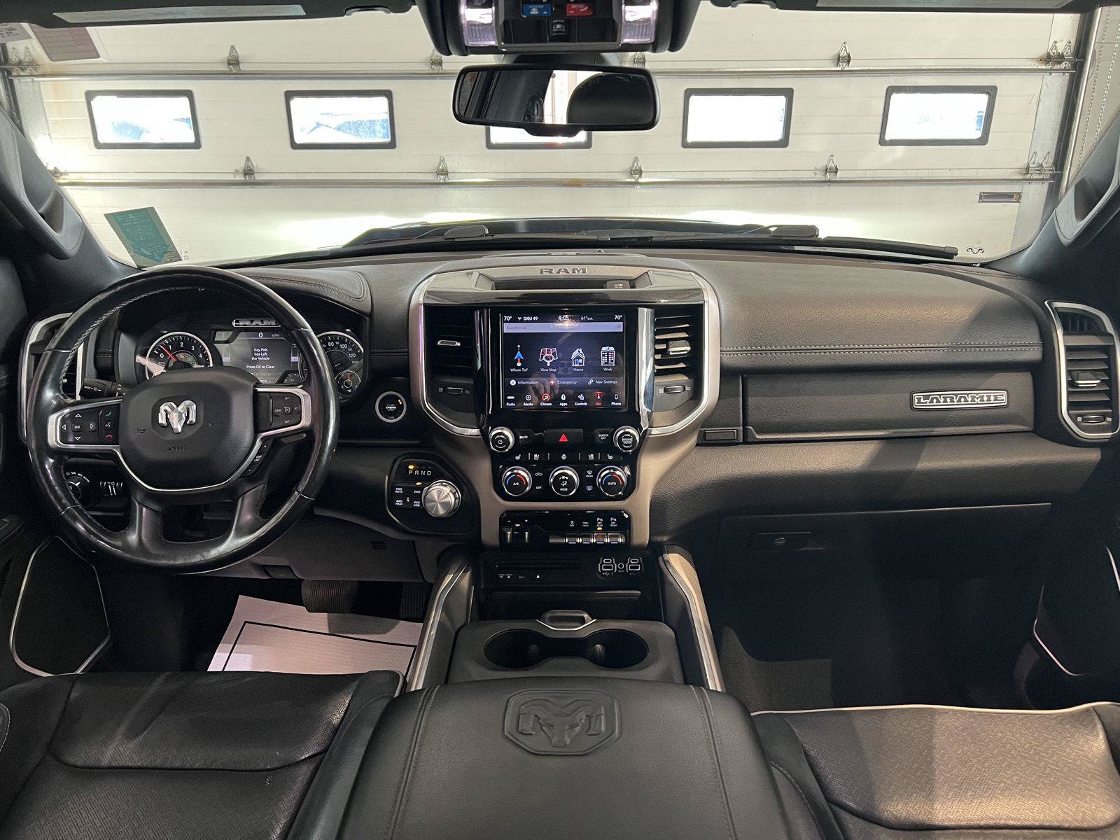Used 2019 RAM 1500 Laramie AWD/4WD image 13