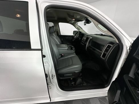 Used 2016 RAM 1500 Tradesman RWD image 24