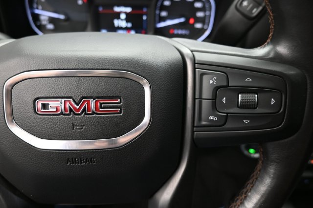 Used 2020 GMC Sierra 1500 AT4 w/ AT4 Premium Package AWD/4WD image 28