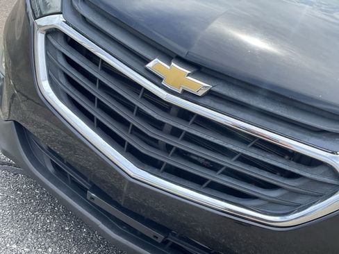 Used 2018 Chevrolet Equinox LT w/ Sun & Infotainment Package FWD image 34