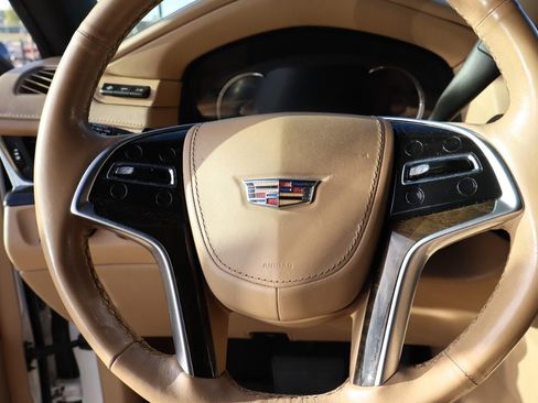 Used 2019 Cadillac Escalade ESV Platinum AWD/4WD image 13