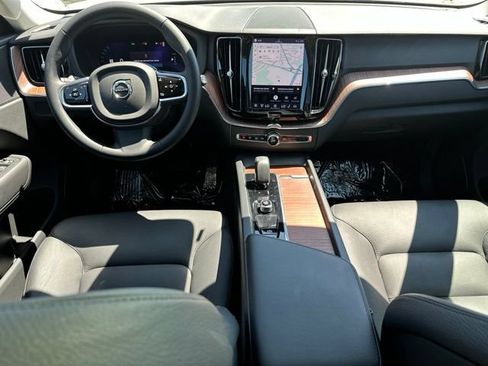 Certified 2023 Volvo XC60 T8 Plus w/ Climate Package AWD/4WD image 16