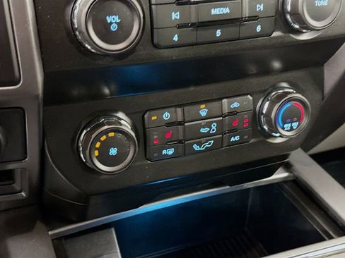 Used 2020 Ford F150 XLT w/ Equipment Group 302A Luxury image 16