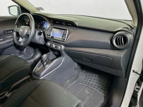 Used 2024 Nissan Kicks S image 27