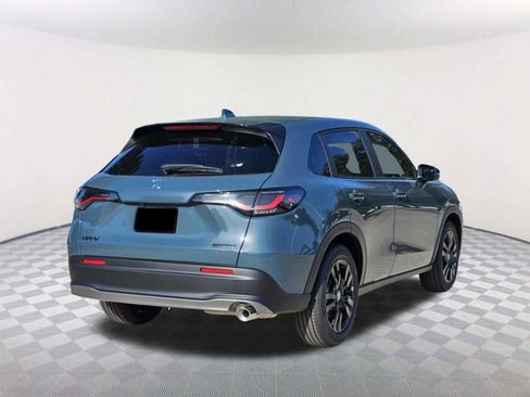 New 2026 Honda HR-V Sport image 5