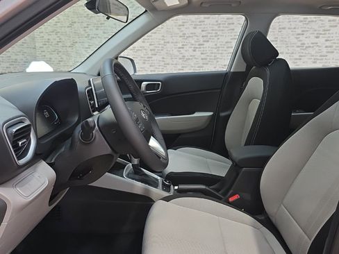 New 2026 Hyundai Venue SEL image 22