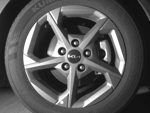 Used 2025 Kia K4 FWD image 13