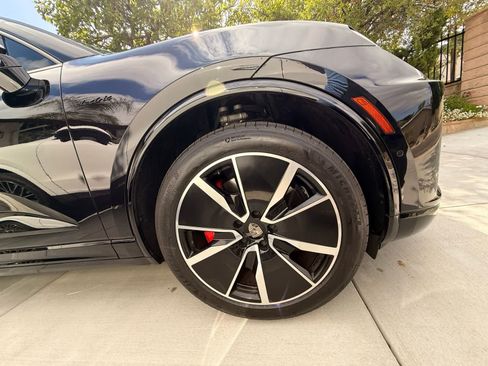 Used 2024 Porsche Macan Turbo Electric AWD/4WD image 6
