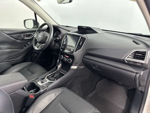 Used 2020 Subaru Forester Touring AWD/4WD image 27