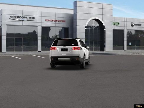 New 2026 Jeep Cherokee Laredo image 14