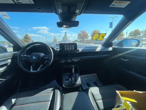 Used 2024 Honda CR-V Sport-L image 28