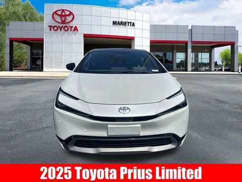 Used 2025 Toyota Prius Limited image 2