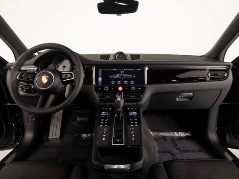 New 2026 Porsche Macan S image 27