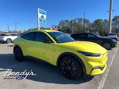 New 2025 Ford Mustang Mach-E Select w/ Comfort Package Lite