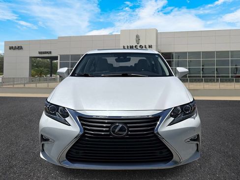 Used 2017 Lexus ES 350 w/ Premium Package FWD image 8