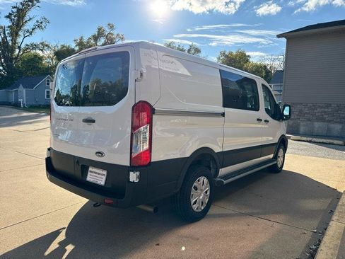 Used 2024 Ford Transit 250 Low Roof w/ Exterior Upgrade Package RWD image 4