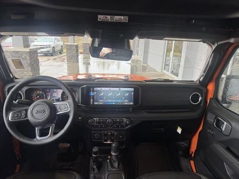 New 2025 Jeep Wrangler Unlimited Sahara AWD/4WD image 47